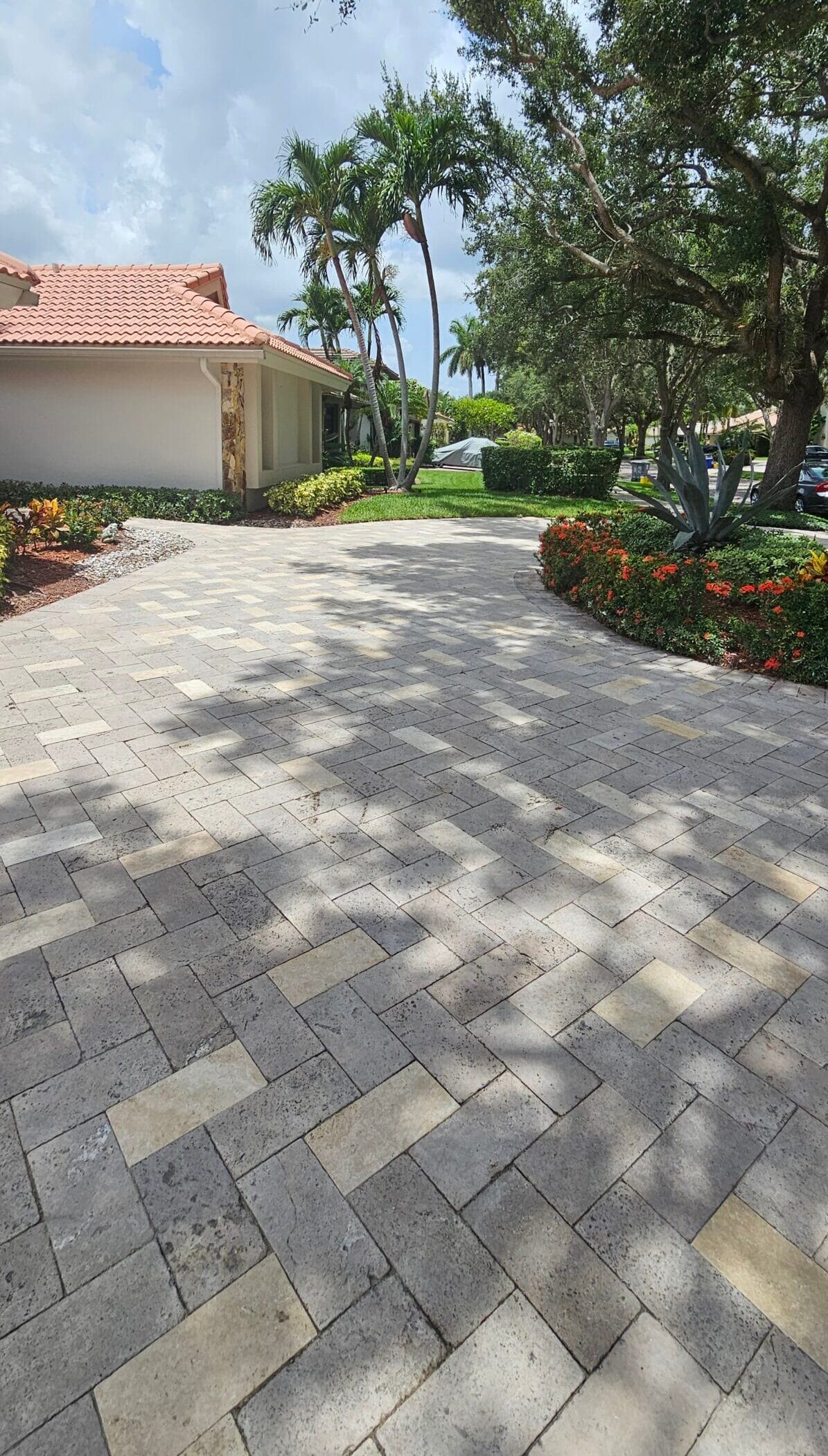 paver sealing before 823 Selkirk Street, West Palm Beach, FL, USA 3